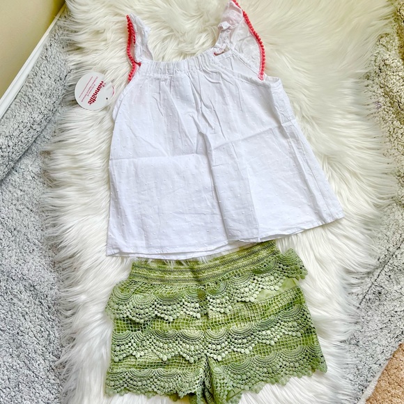 Nanette Kids Embroidered Lace Flutter Sleeve Outfit - Picture 4 of 4